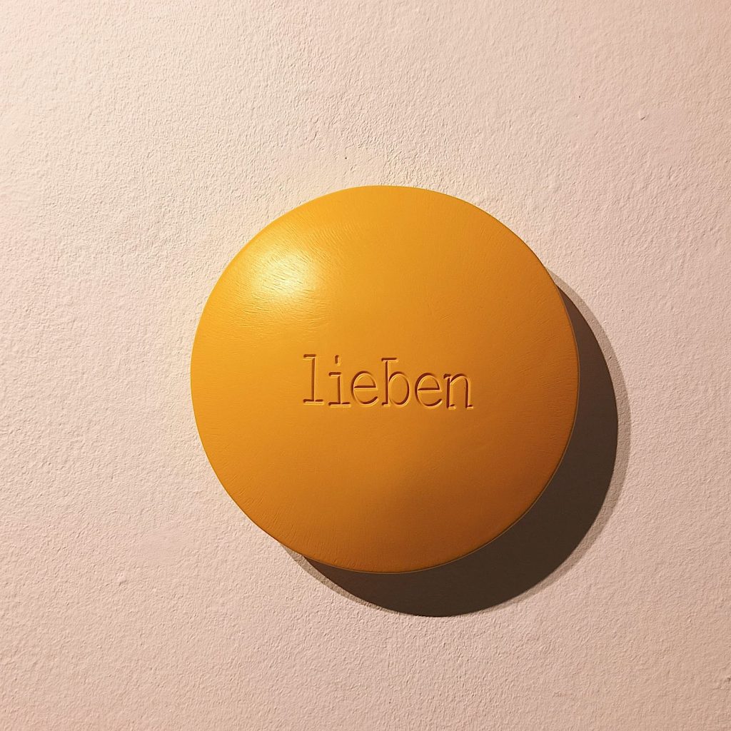 Jan M. Petersen Aluminiumlinse LIEBEN