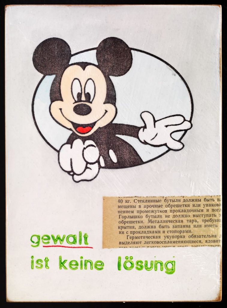 Mickey Mouse als Uncle Sam dargestellt. "gewalt ist keine lösung"