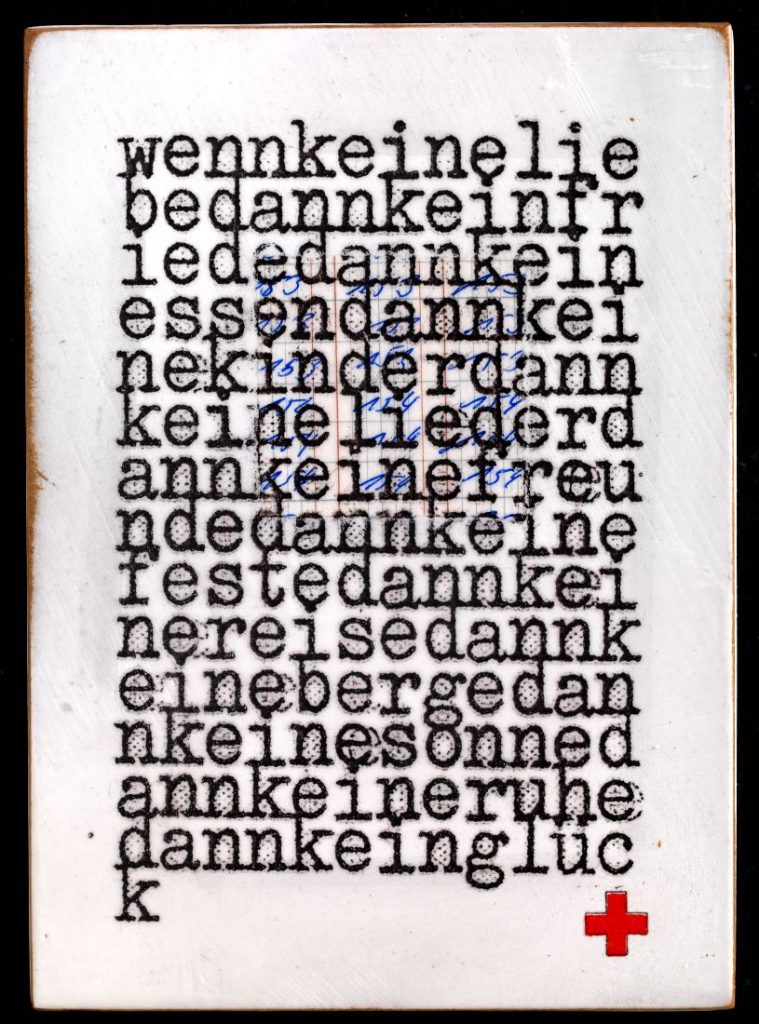 Holzbild vom Künstler Jan M. Petersen - wenn keine liebe dann kein friede dann kein essen dann keine kinder usw.