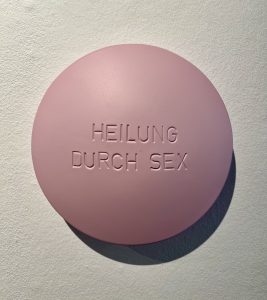 Jan M. Petersen - Aluminiumlinse baby rosa lackiert : heilung durch sex