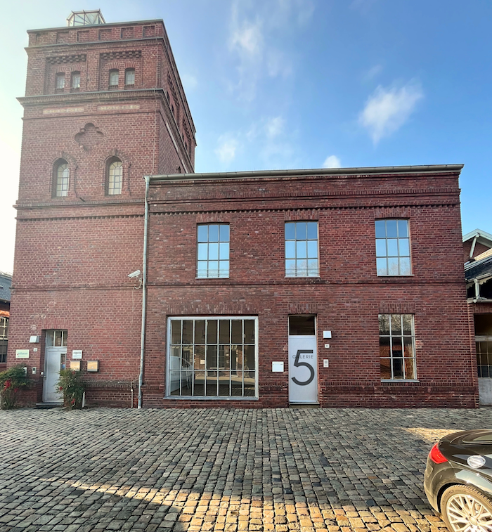 Galerie 5 An der Eickesmühle 20 41238 Mönchengladbach Tel. 0172-2045157 E-Mail: info@galerie5.de